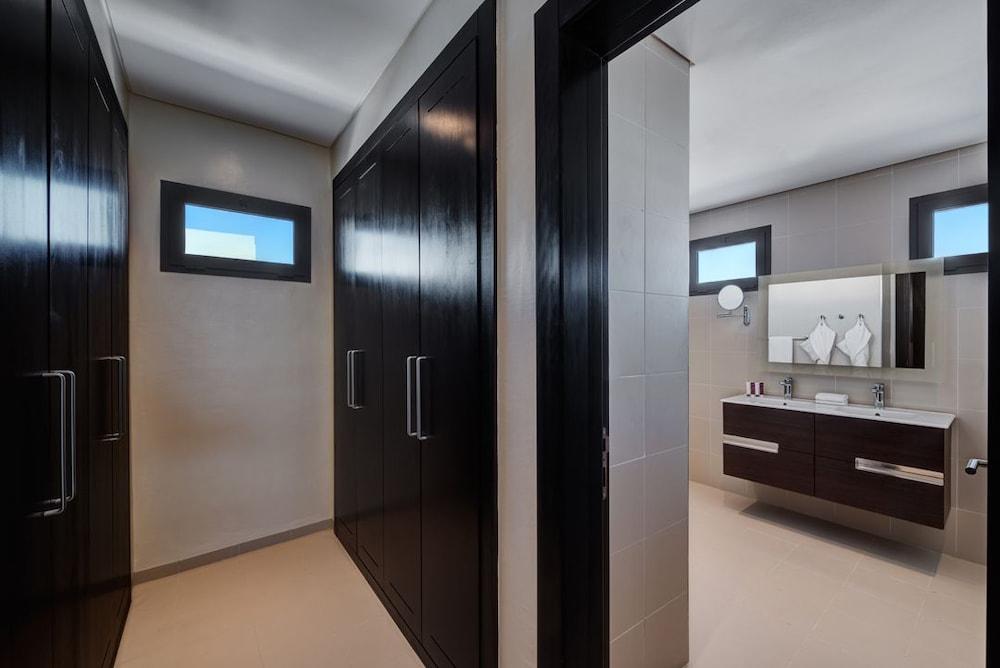 Hyatt Place Taghazout Bay Dış mekan fotoğraf Sliding doors
